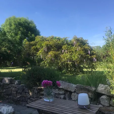 Authentique Maison Au Milieu De Son Grand Jardin Boursonne
