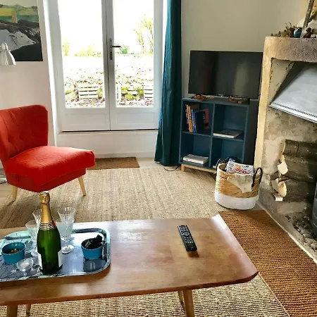 Authentique Maison Au Milieu De Son Grand Jardin