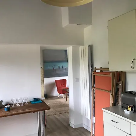 Authentique Maison Au Milieu De Son Grand Jardin 度假居 *