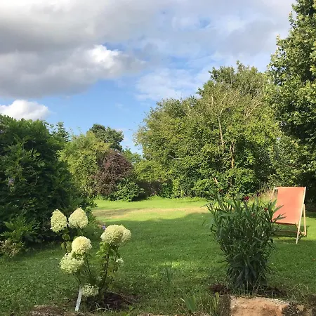 Authentique Maison Au Milieu De Son Grand Jardin 度假居 *